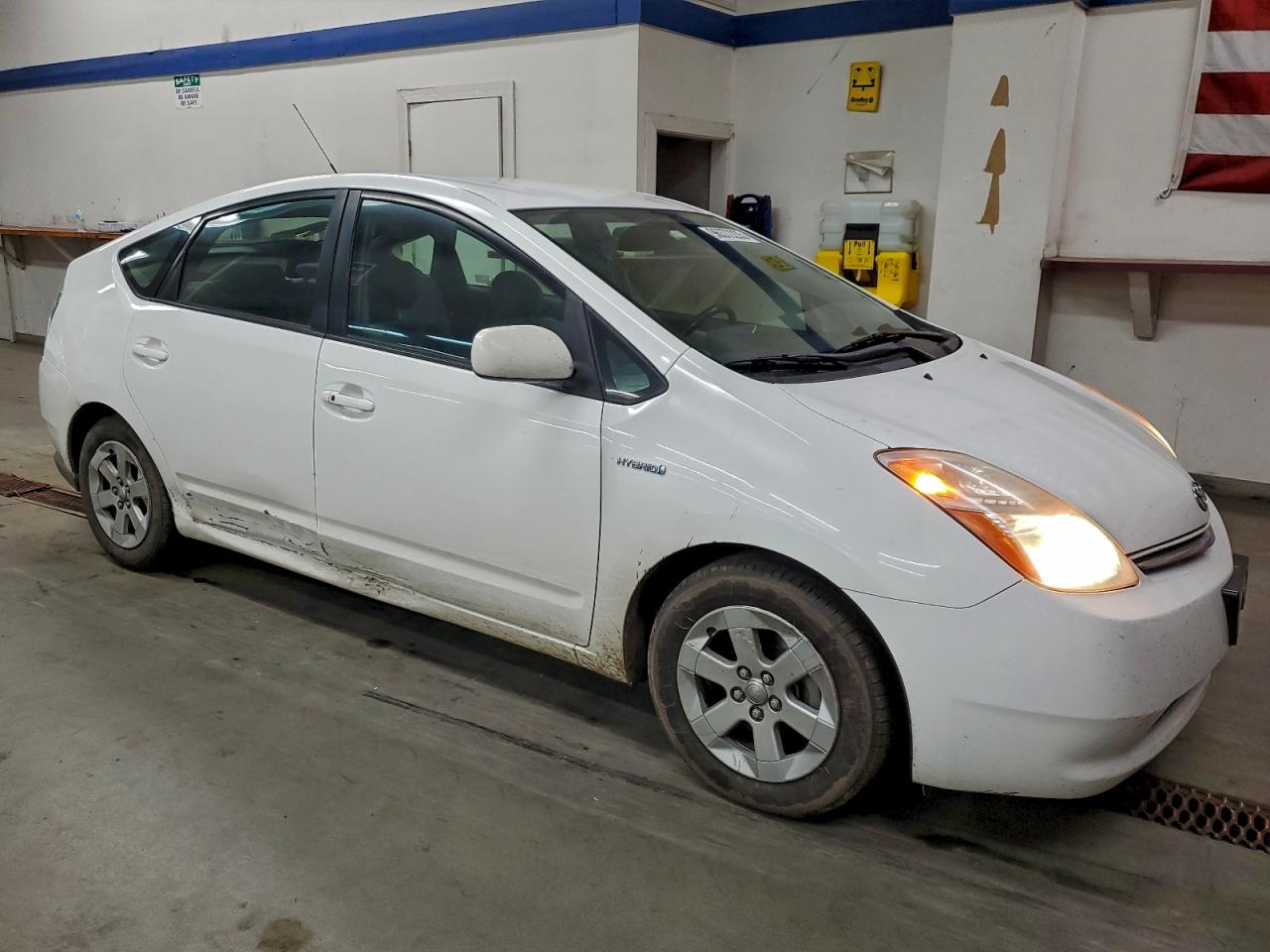 2009 TOYOTA PRIUS photo 4