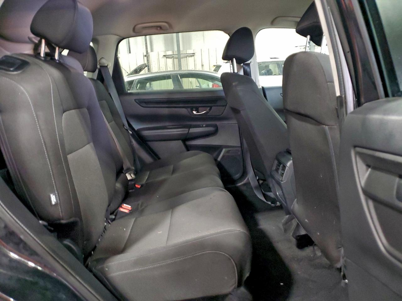 2025 HONDA CR-V LX photo 11