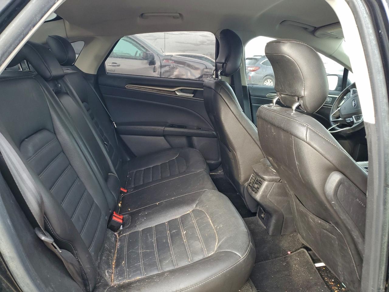 2013 FORD FUSION SE photo 10