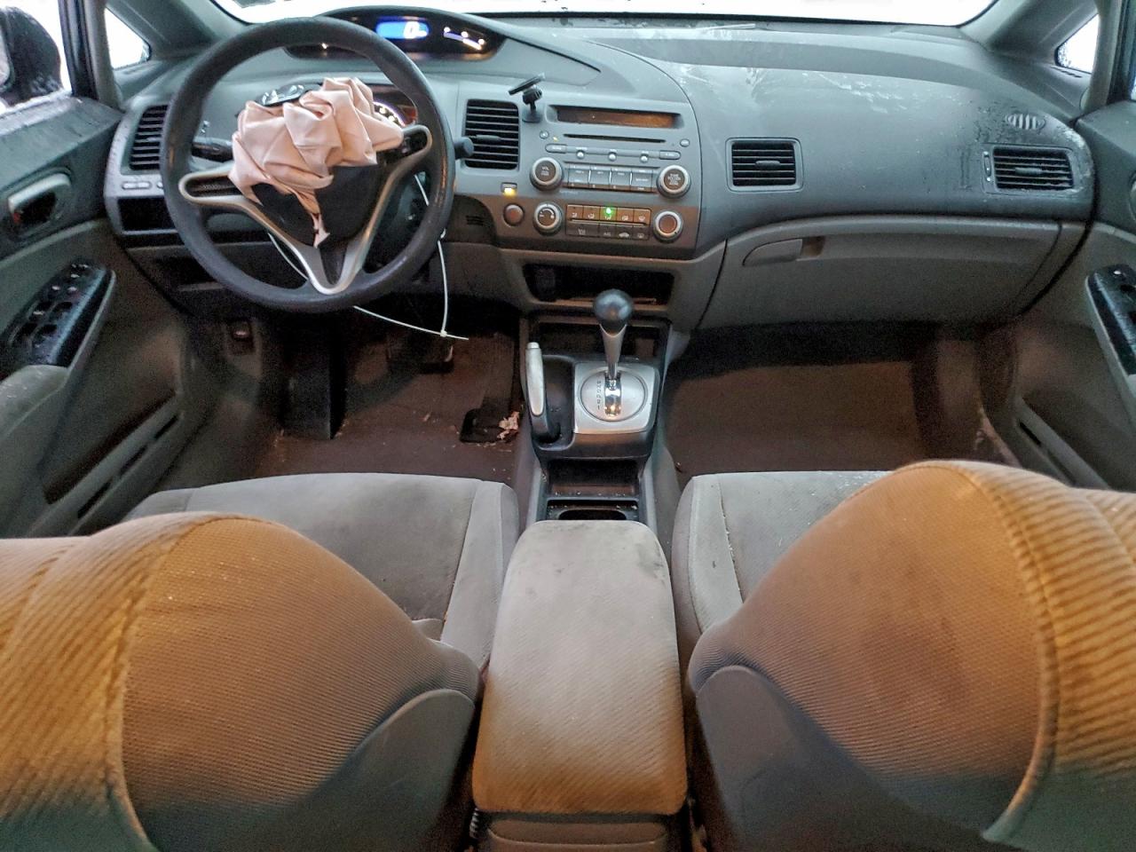 2011 HONDA CIVIC LX photo 8