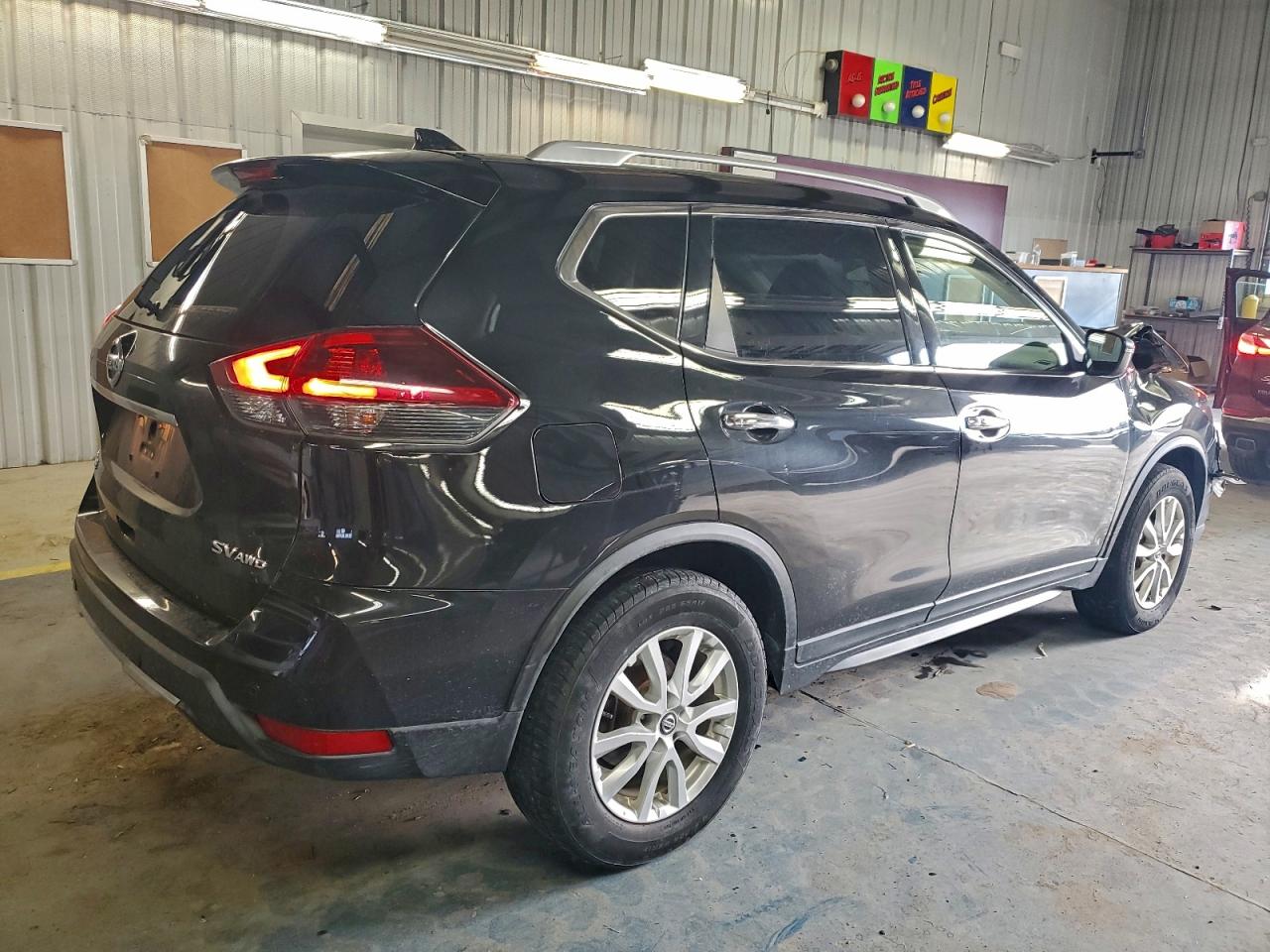 2019 NISSAN ROGUE S photo 3