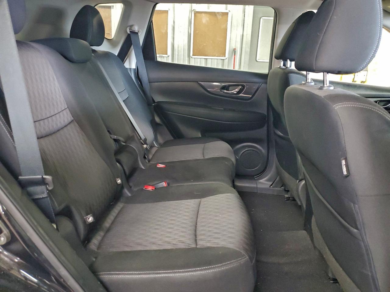 2019 NISSAN ROGUE S photo 11