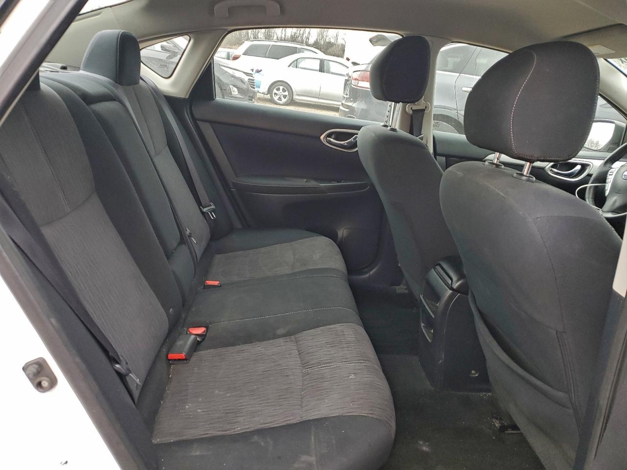2015 NISSAN SENTRA S photo 19