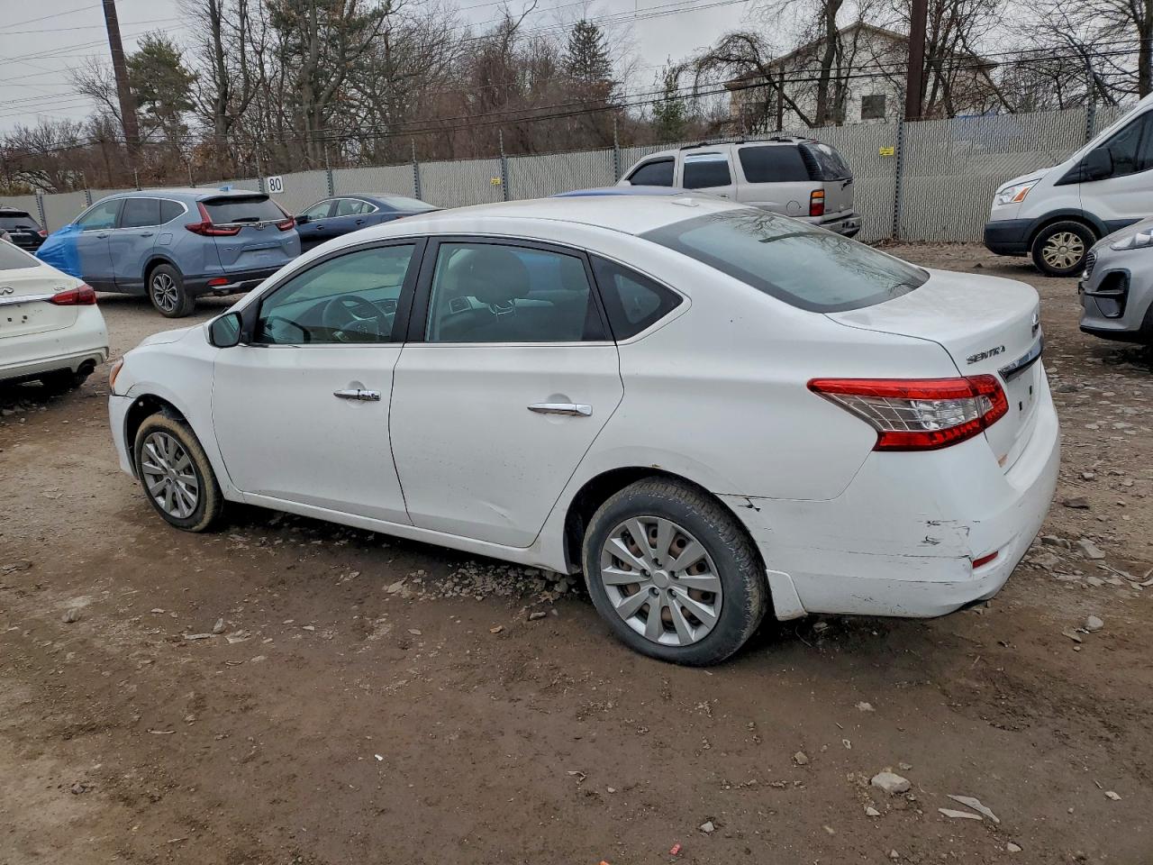2015 NISSAN SENTRA S photo 3