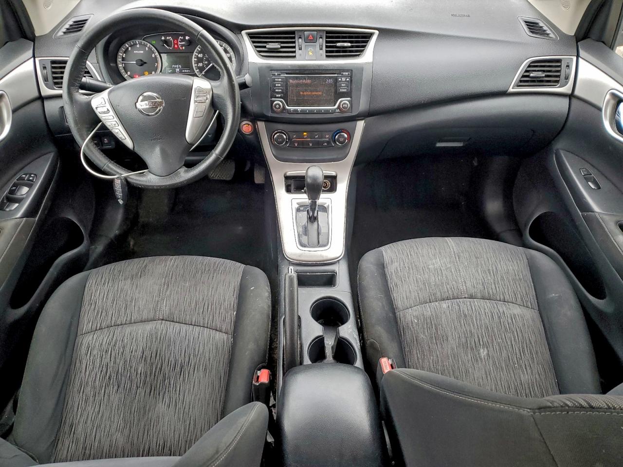 2015 NISSAN SENTRA S photo 15