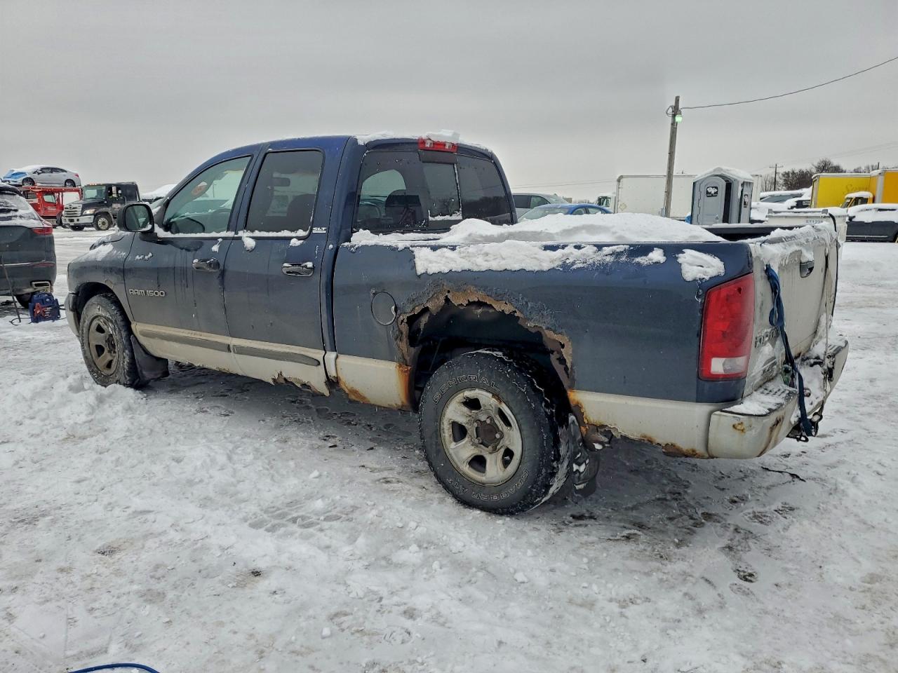 2002 DODGE RAM 1500 photo 2