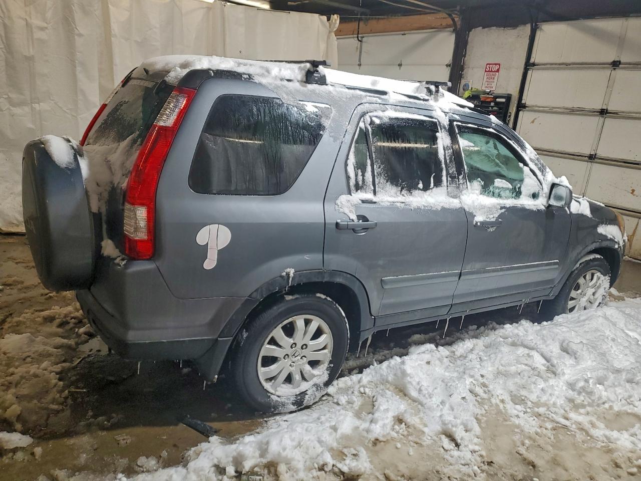 2005 HONDA CR-V SE photo 3