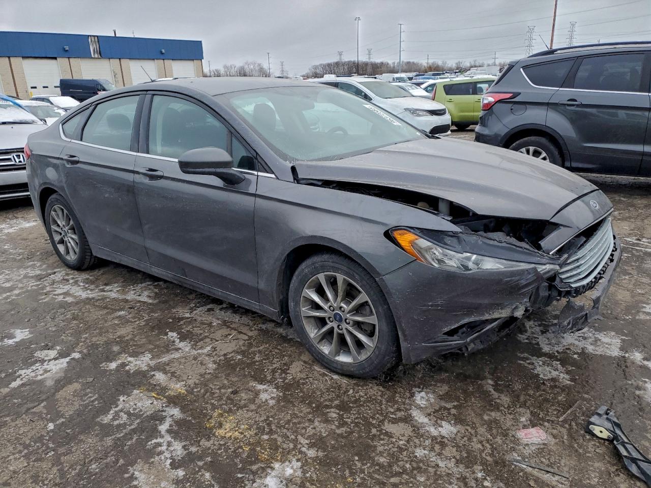 2017 FORD FUSION SE photo 4