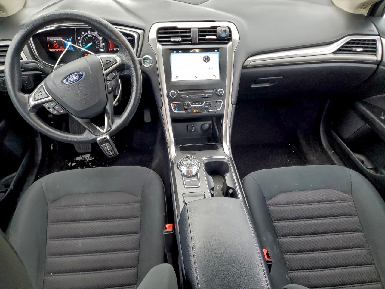 2017 FORD FUSION SE photo 8