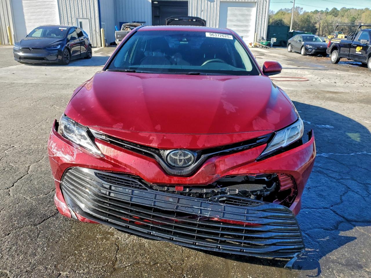 2018 TOYOTA CAMRY L photo 5