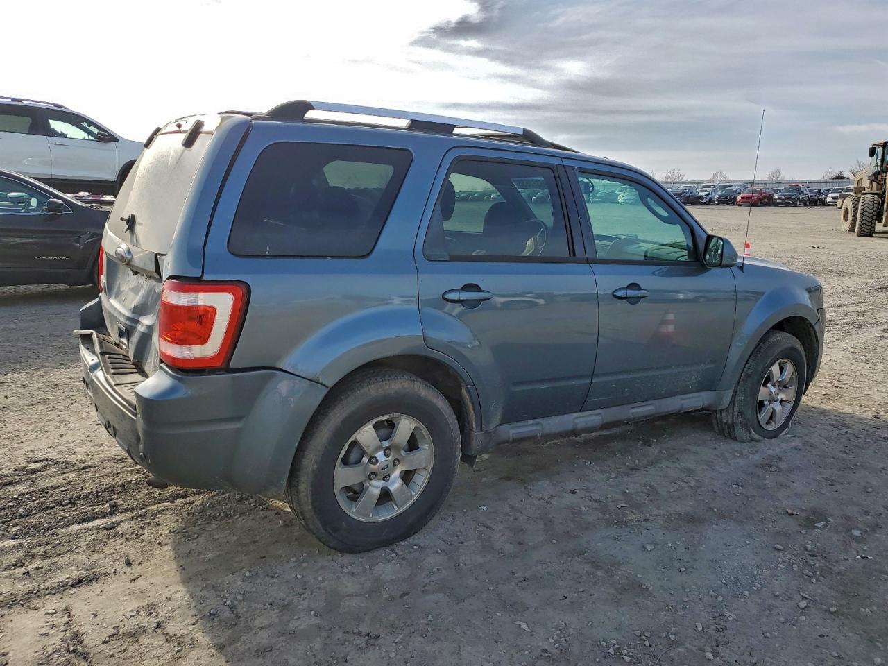2011 FORD ESCAPE LIMITED photo 3