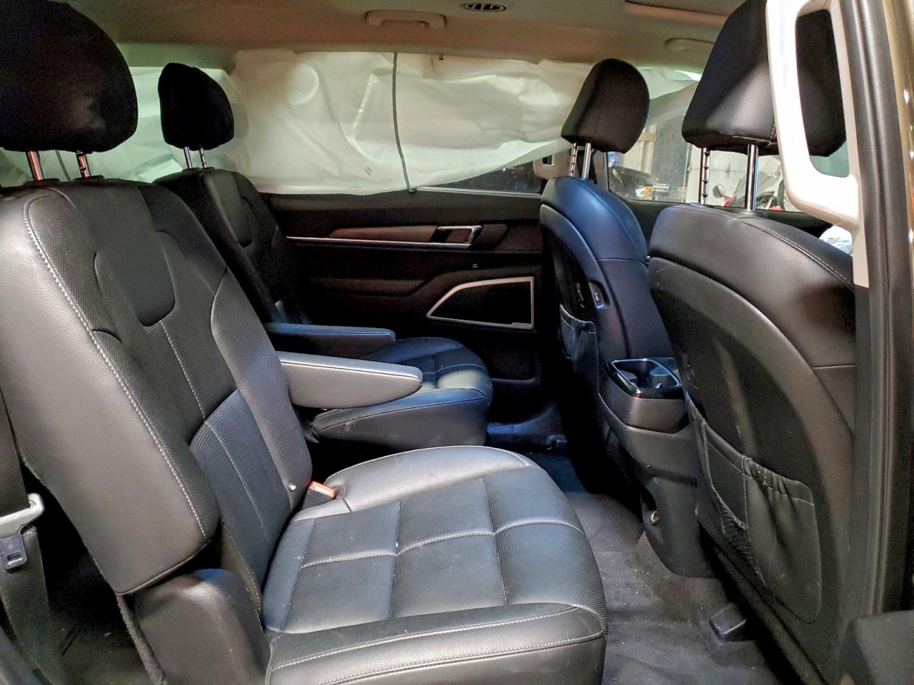 2021 KIA TELLURIDE EX photo 11