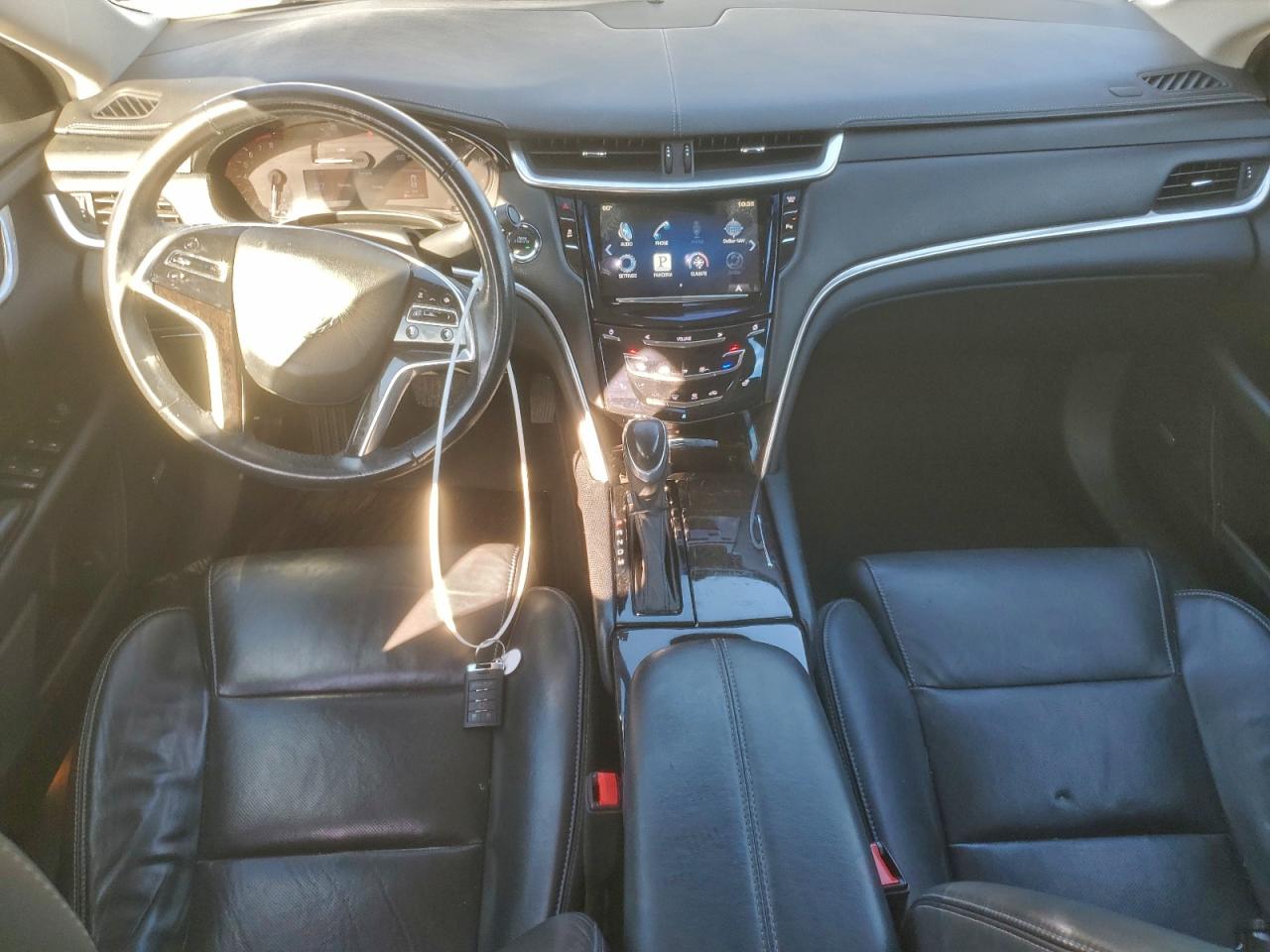 2014 CADILLAC XTS photo 8