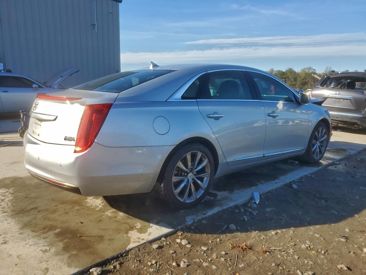 2014 CADILLAC XTS photo 3