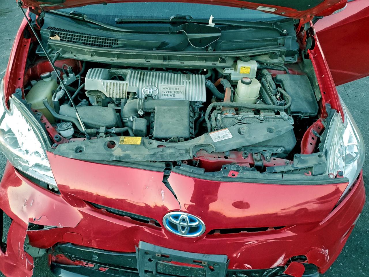 2015 TOYOTA PRIUS photo 11