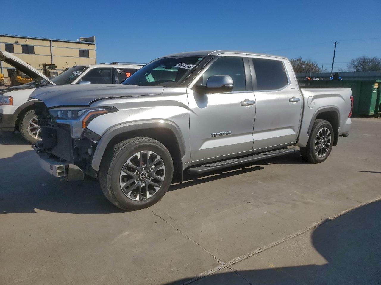 2024 TOYOTA TUNDRA