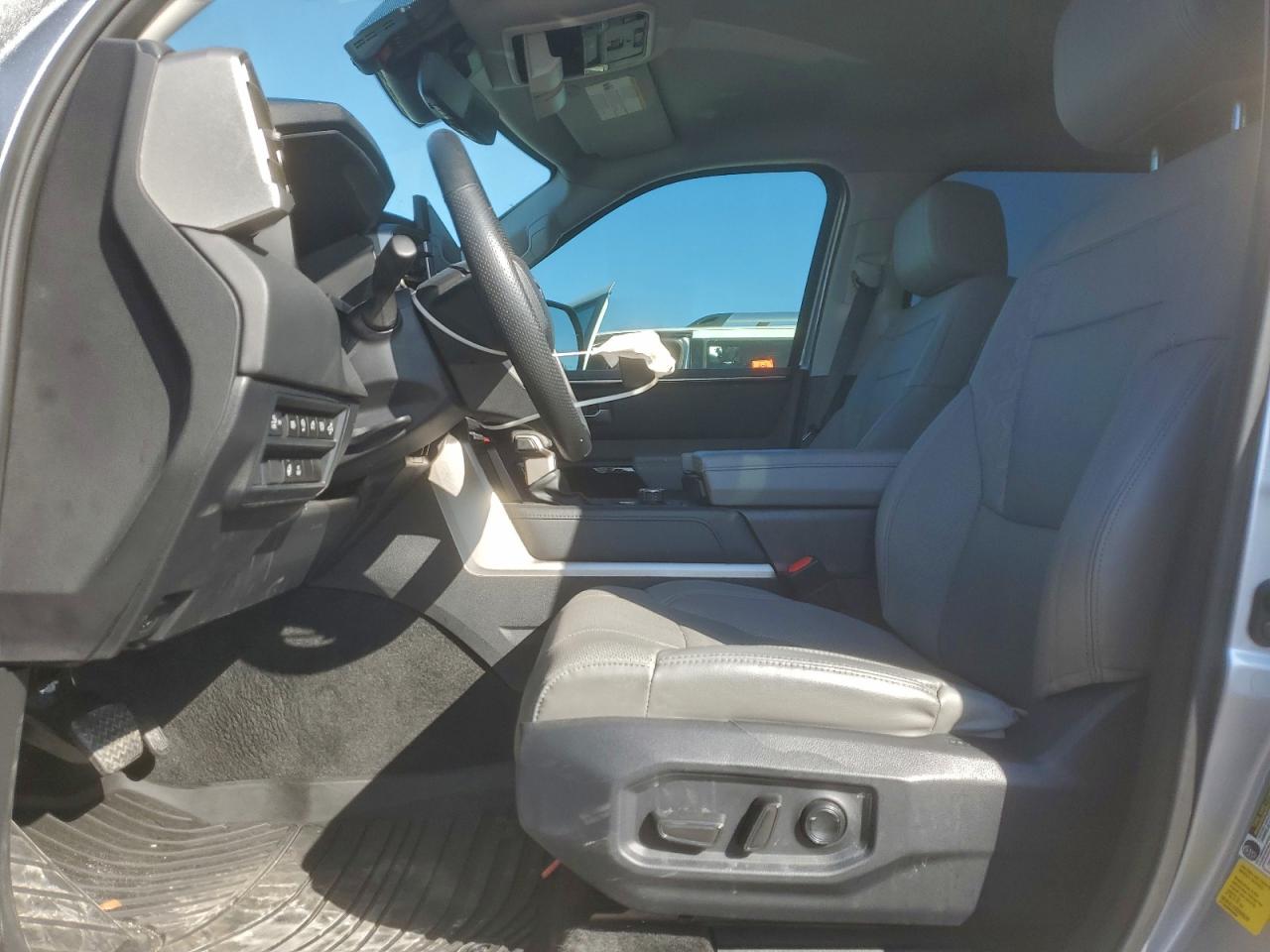 2024 TOYOTA TUNDRA CREWMAX LIMITED photo 25