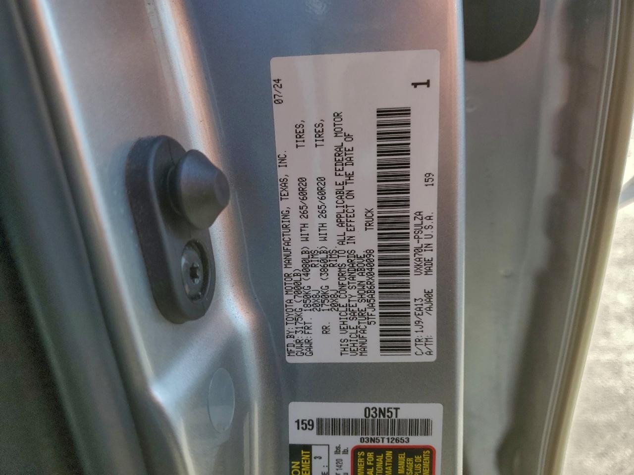 2024 TOYOTA TUNDRA CREWMAX LIMITED photo 45
