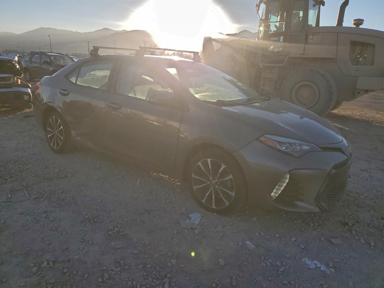 2017 TOYOTA COROLLA L photo 4