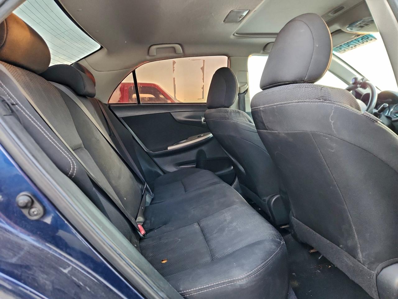 2013 TOYOTA COROLLA BASE photo 10