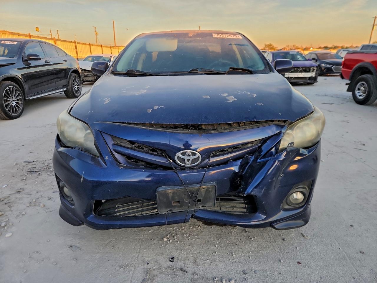 2013 TOYOTA COROLLA BASE photo 5
