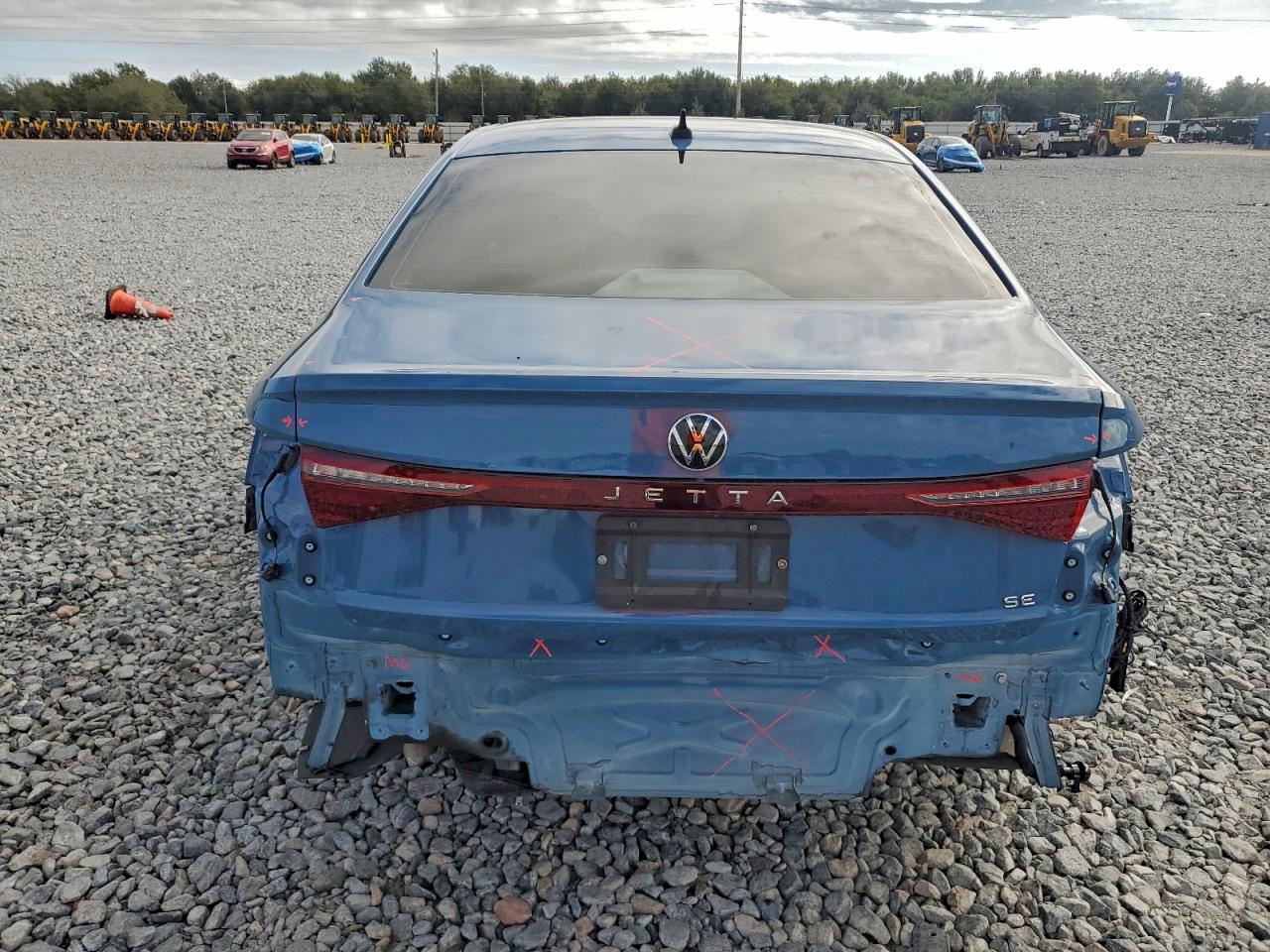 2025 VOLKSWAGEN JETTA SE photo 6