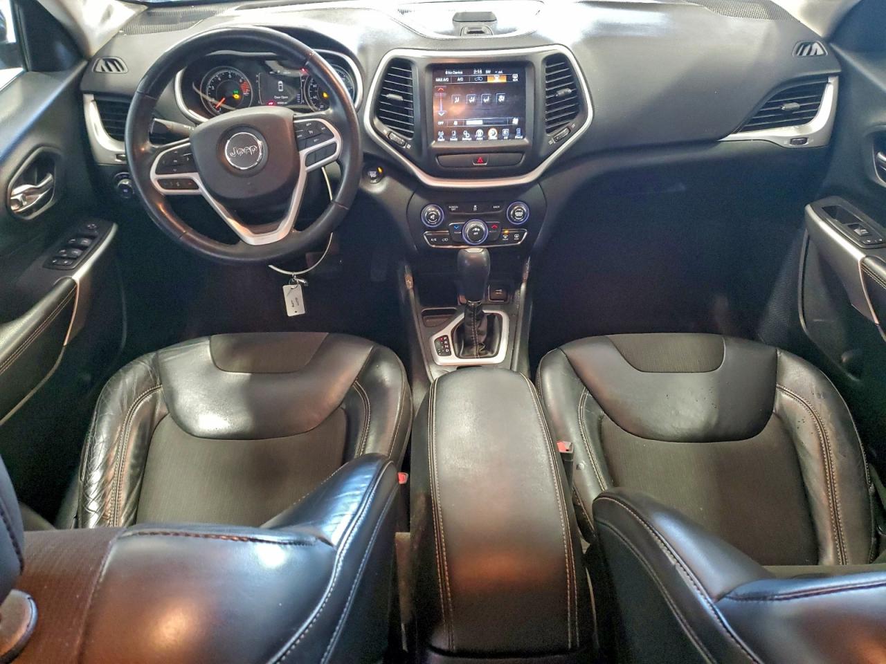 2018 JEEP CHEROKEE LATITUDE PLUS photo 8