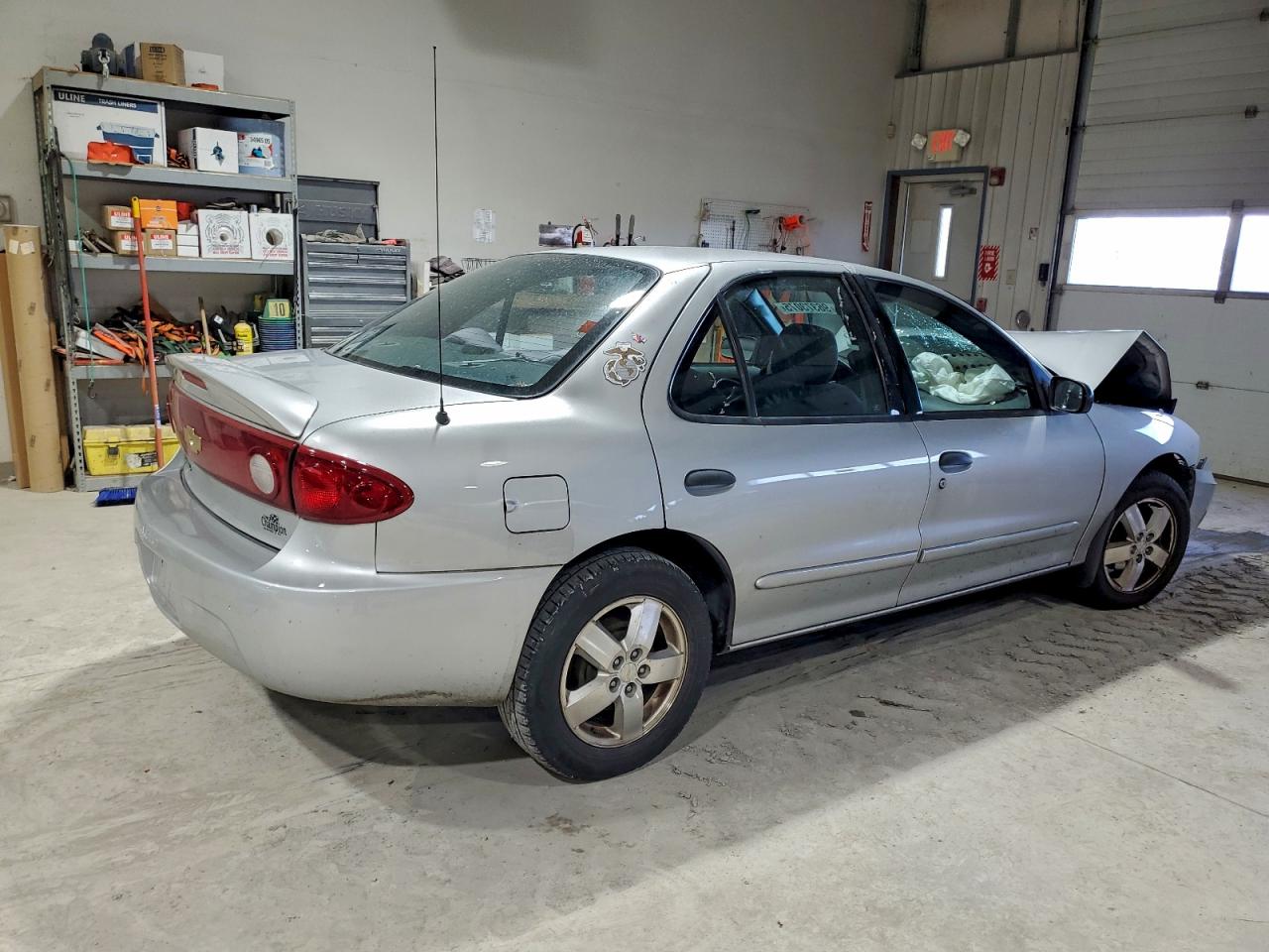 2004 CHEVROLET CAVALIER LS photo 3