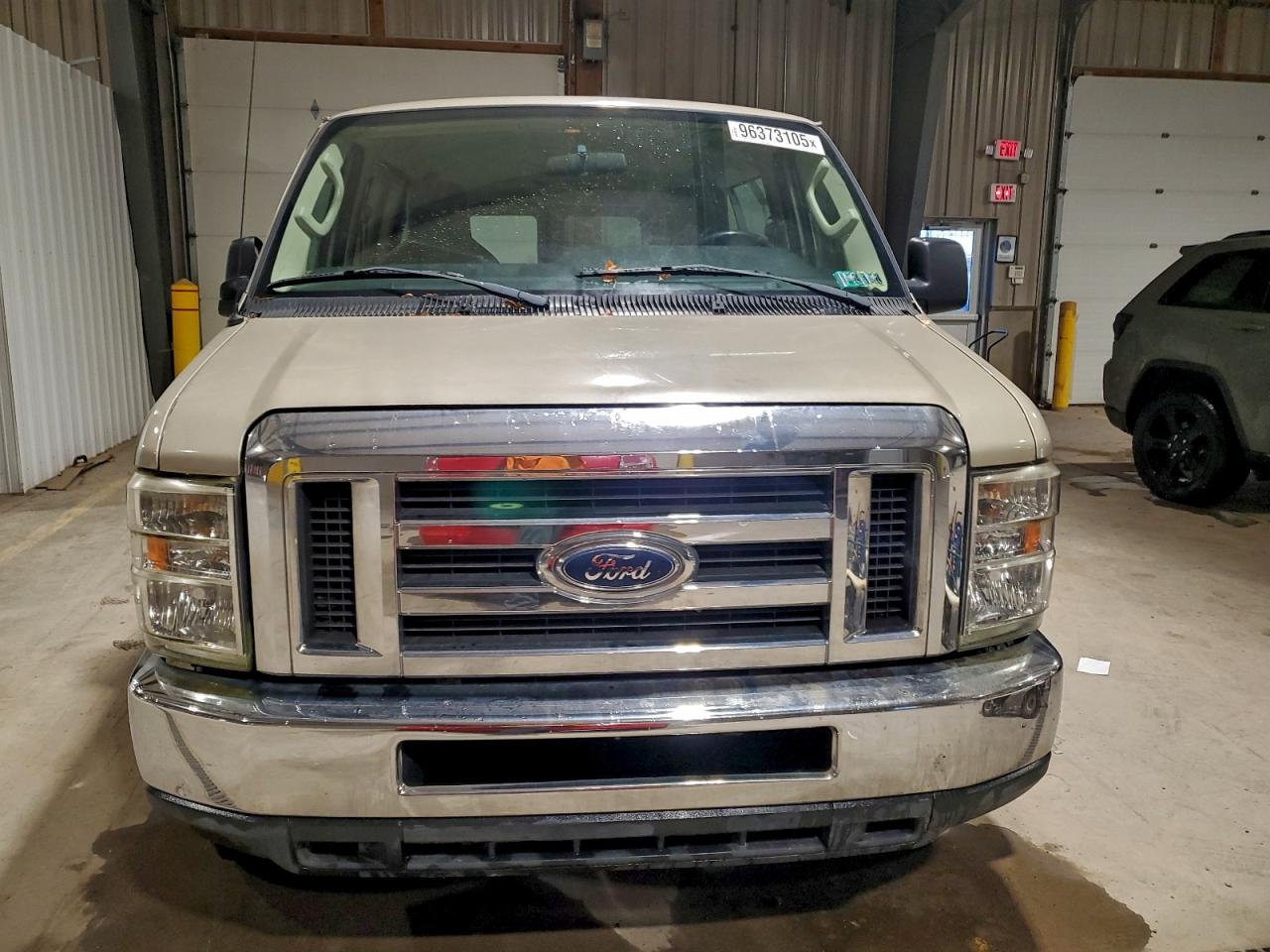 2009 FORD ECONOLINE E150 WAGON photo 5