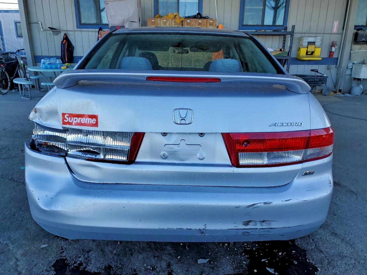 2004 HONDA ACCORD LX photo 6
