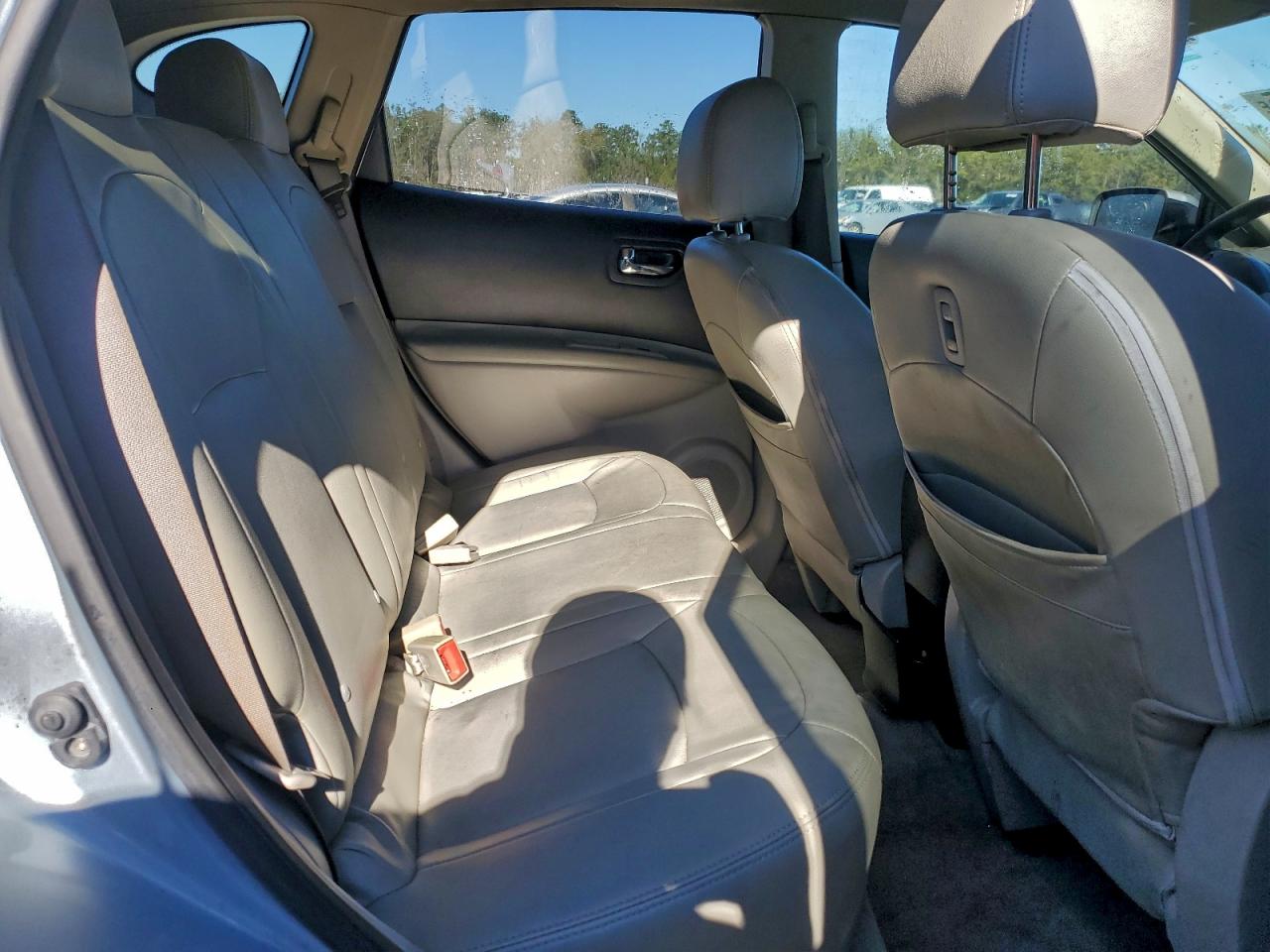 2011 NISSAN ROGUE S photo 11