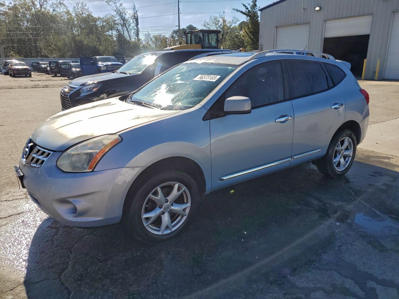2011 NISSAN ROGUE