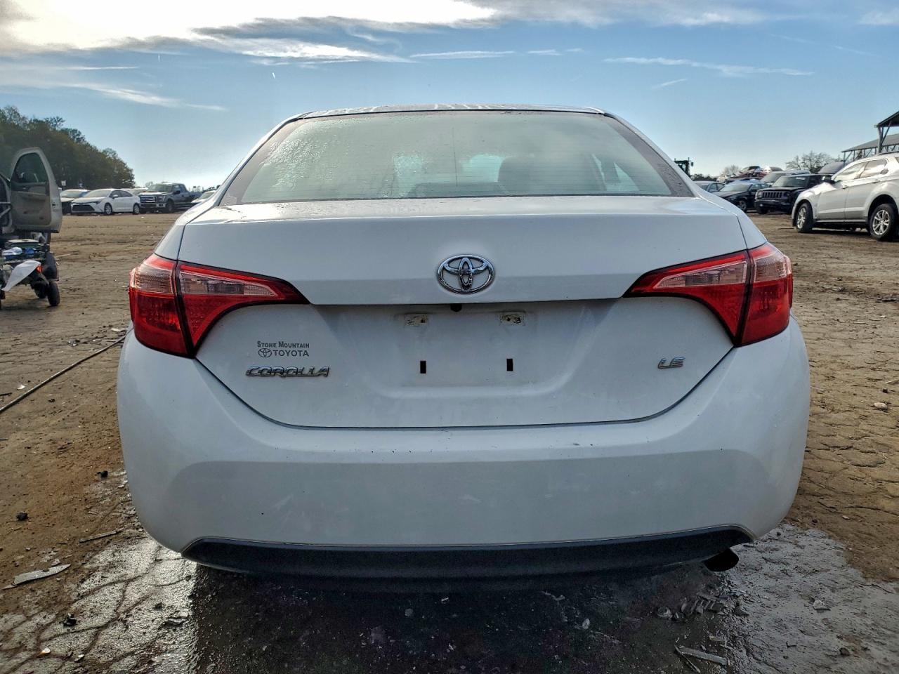 2017 TOYOTA COROLLA L photo 6
