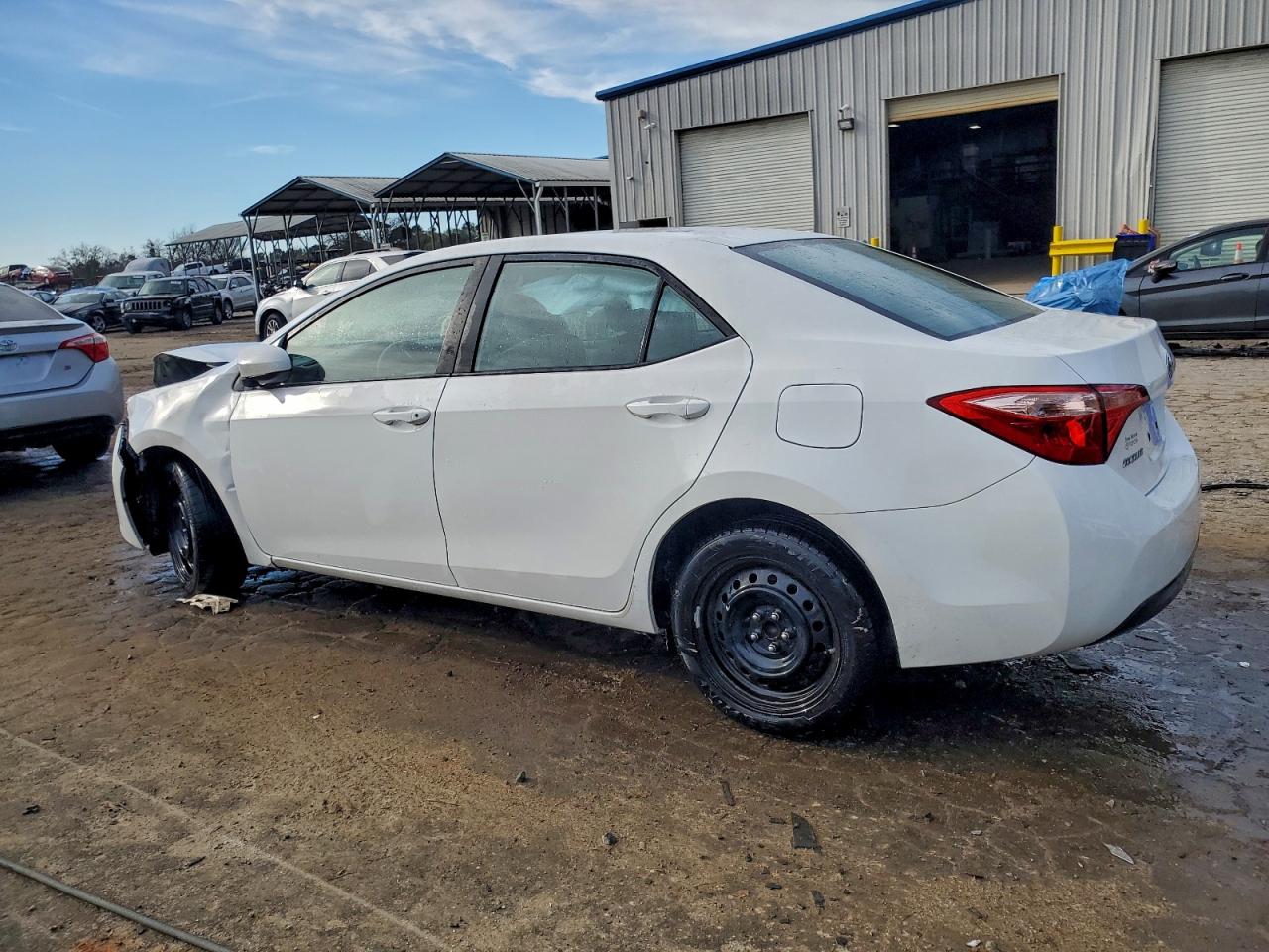 2017 TOYOTA COROLLA L photo 2