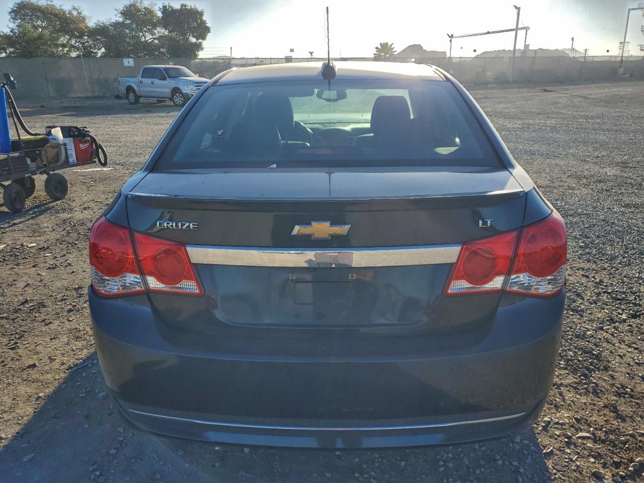 2016 CHEVROLET CRUZE LIMITED LT photo 6