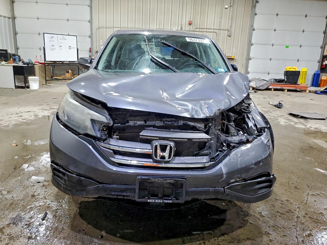 2014 HONDA CR-V LX photo 5