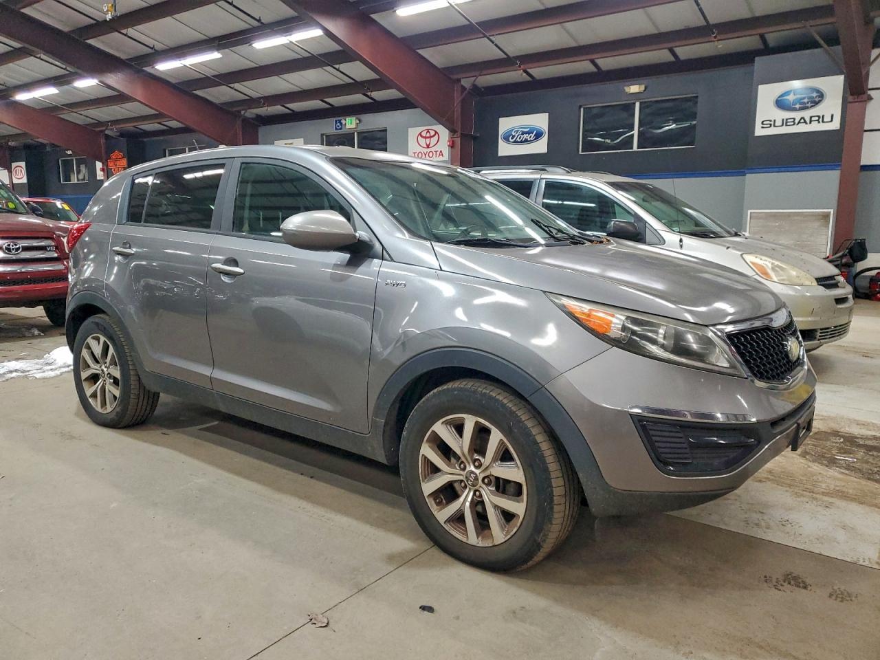 2016 KIA SPORTAGE LX photo 4