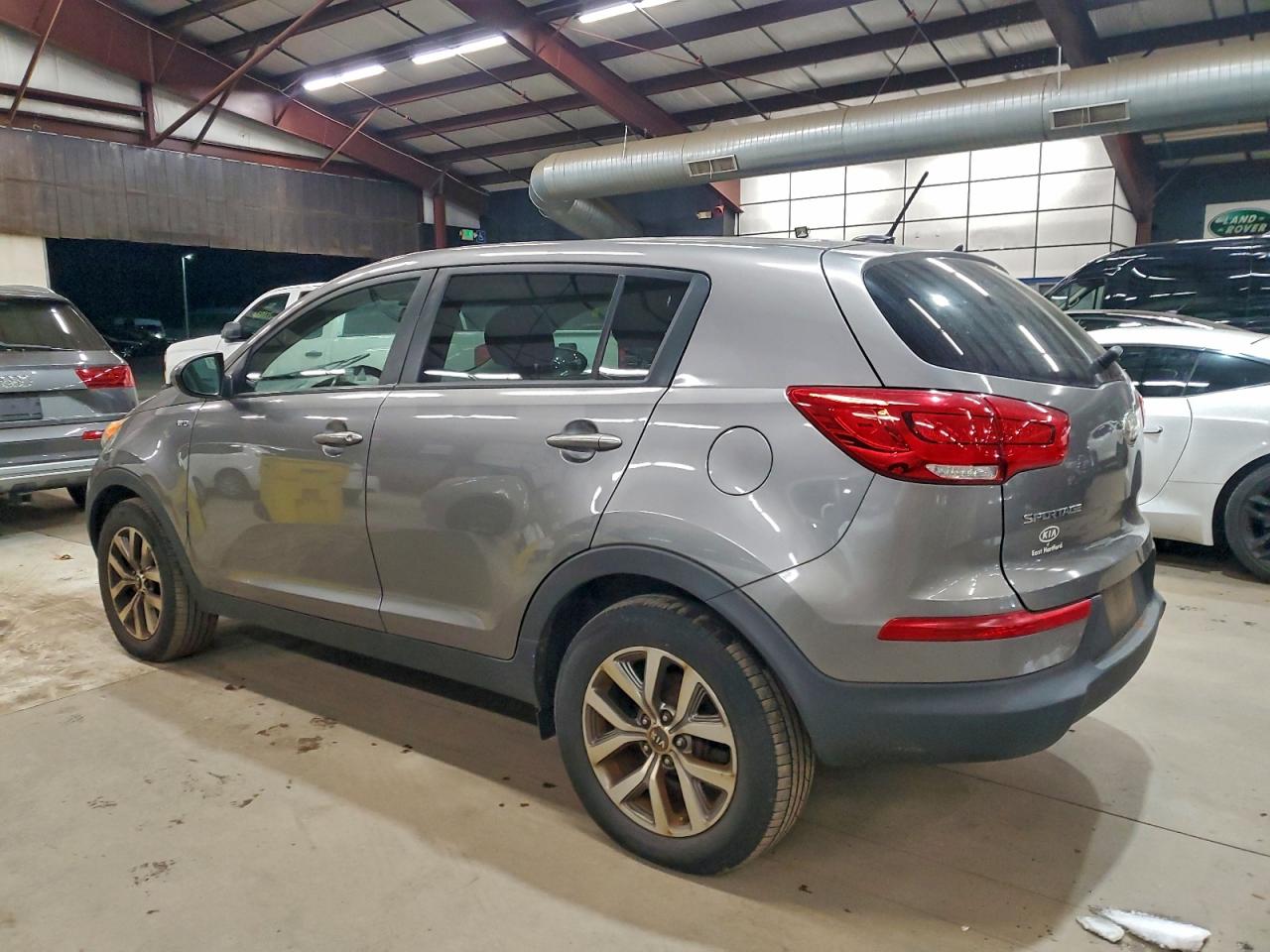 2016 KIA SPORTAGE LX photo 2