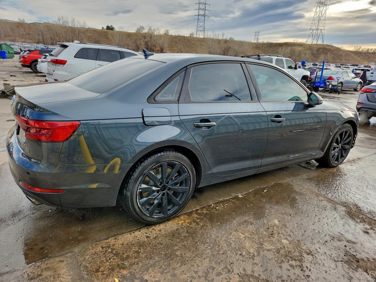 2017 AUDI A4 PREMIUM photo 3