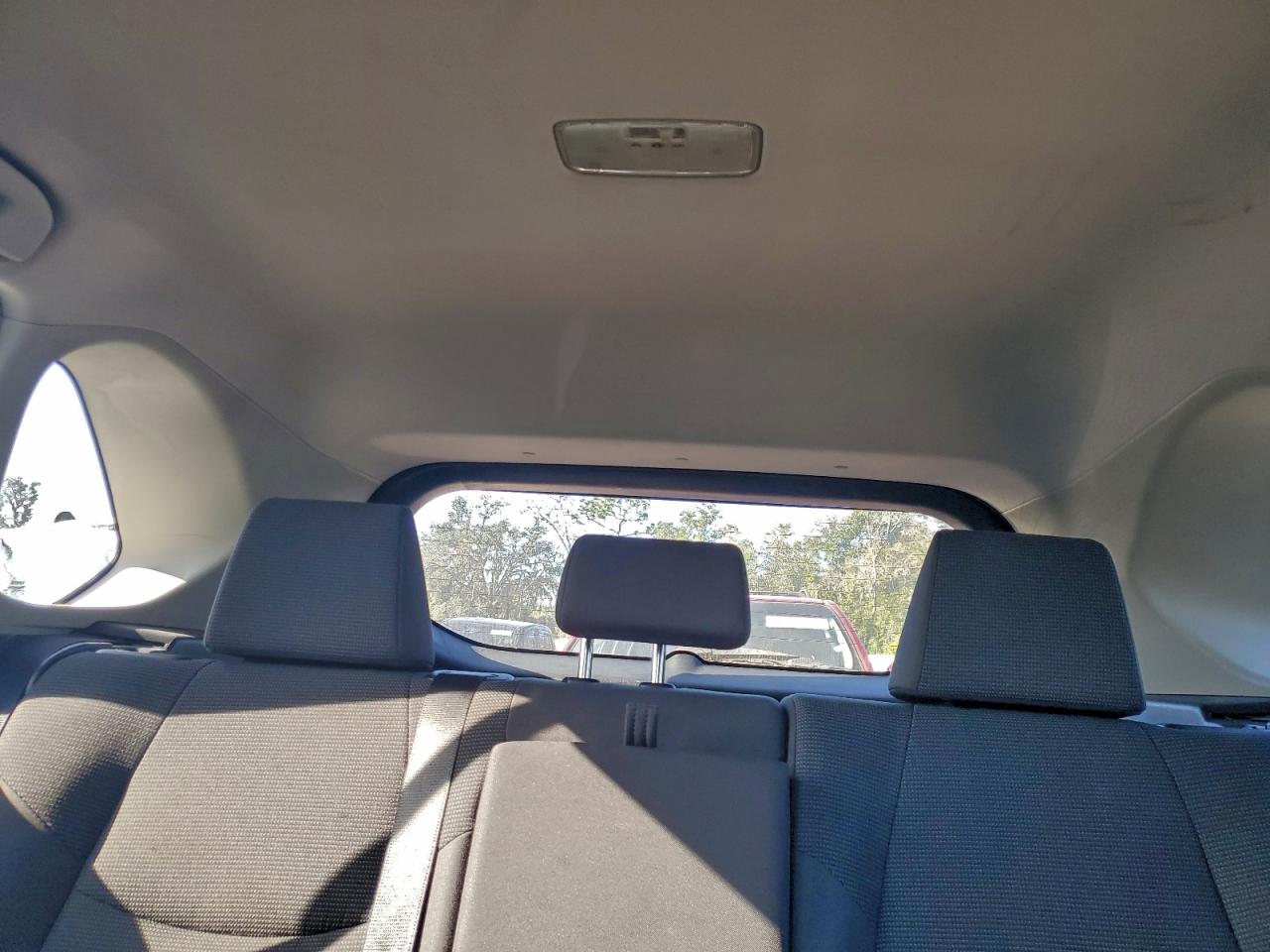 2019 TOYOTA RAV4 LE photo 10