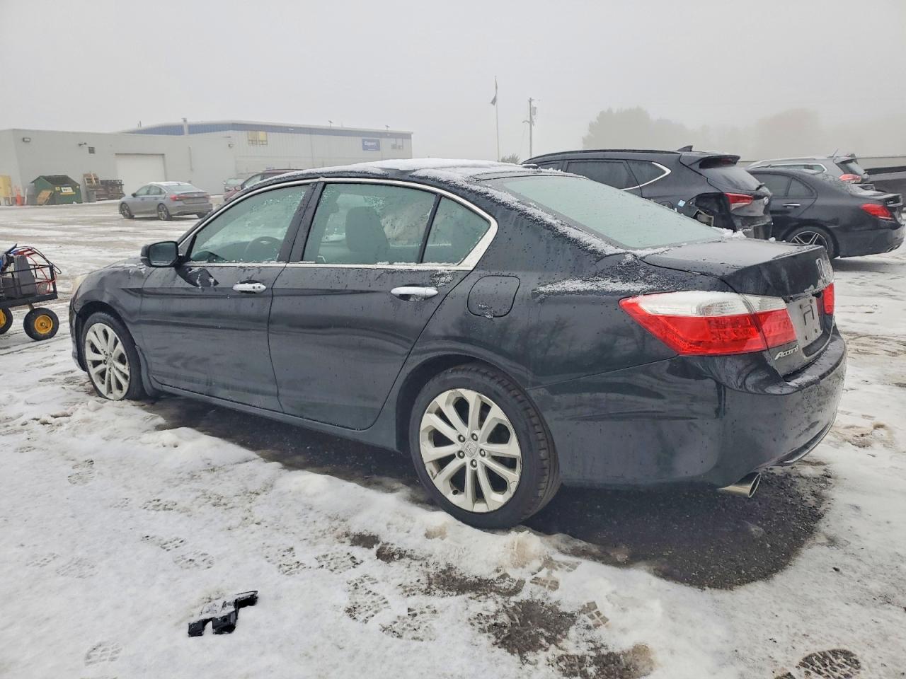 2015 HONDA ACCORD TOURING photo 2