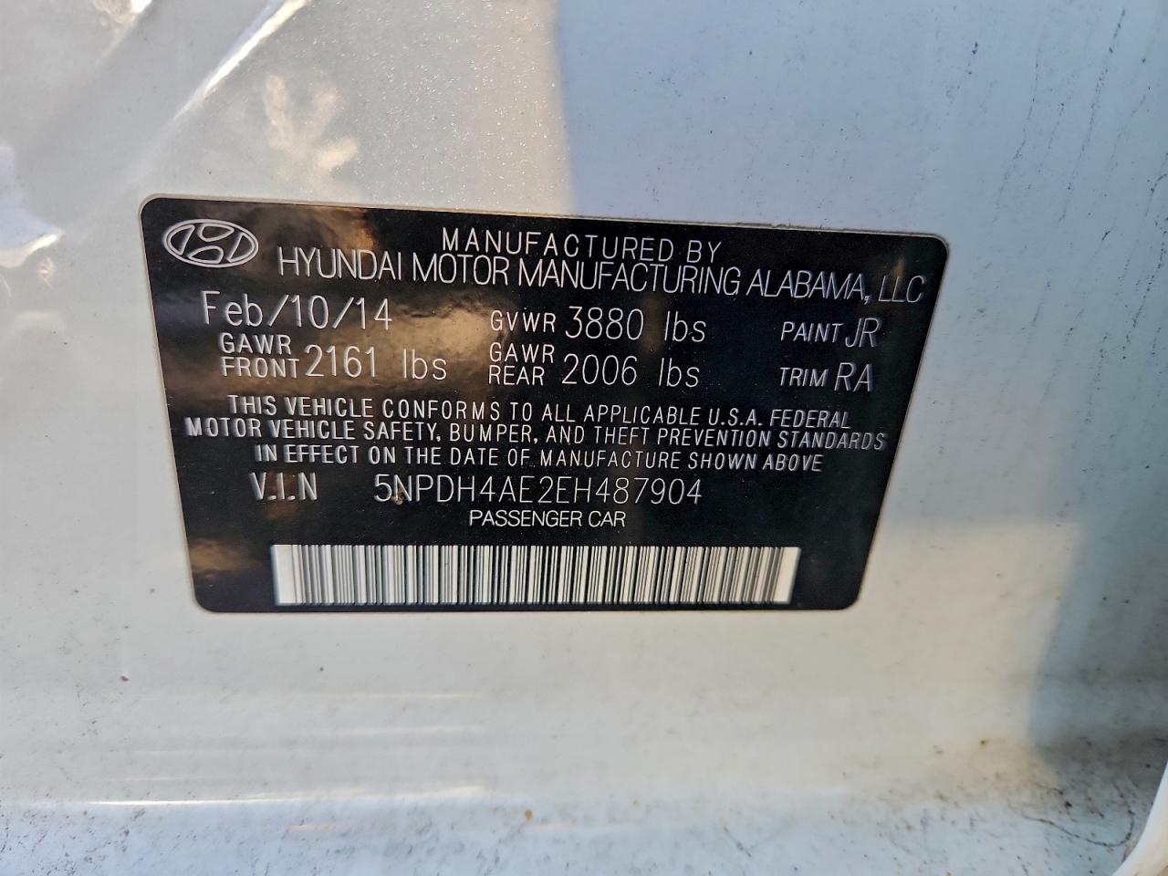 2014 HYUNDAI ELANTRA SE photo 38