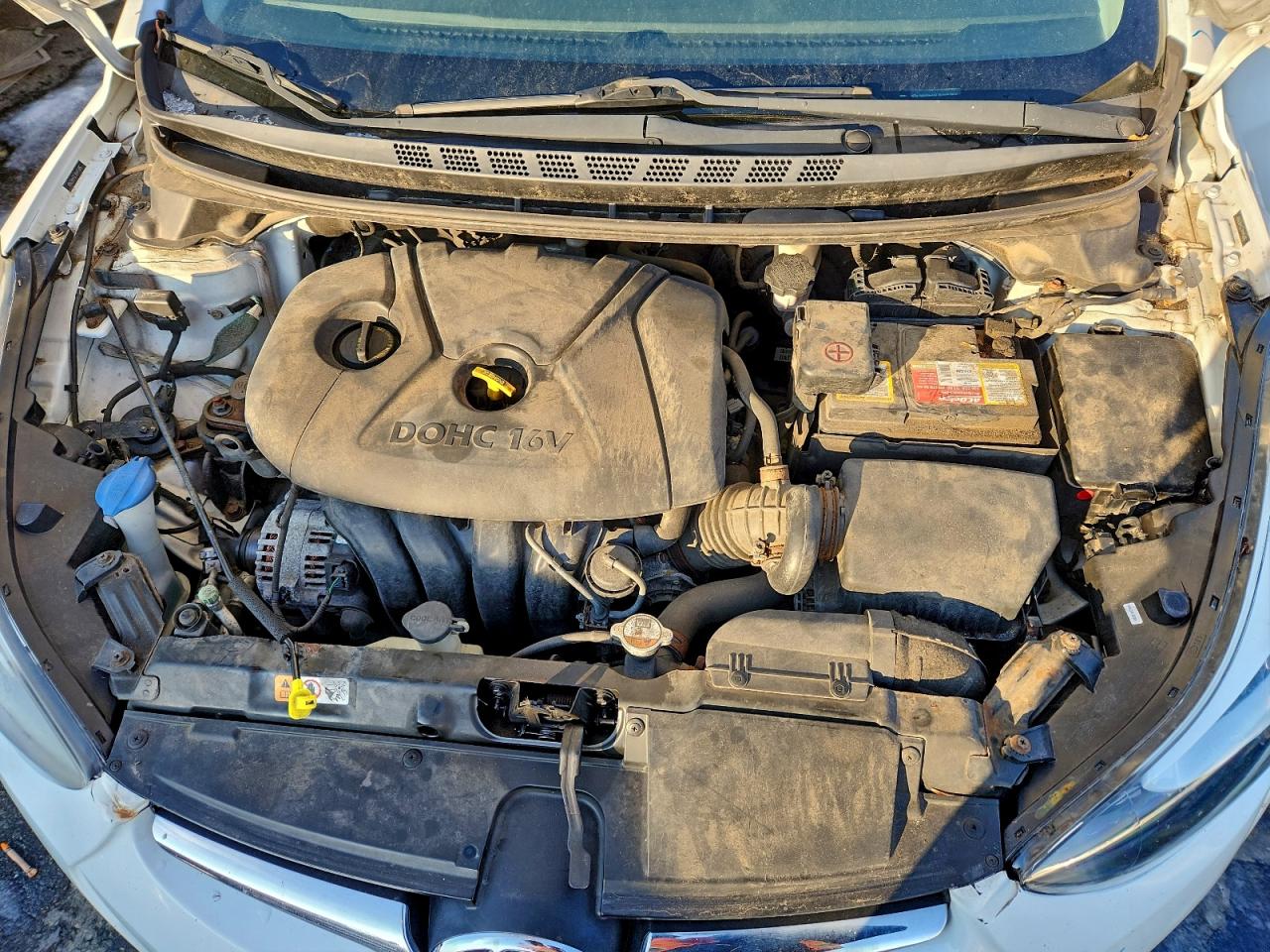 2014 HYUNDAI ELANTRA SE photo 35