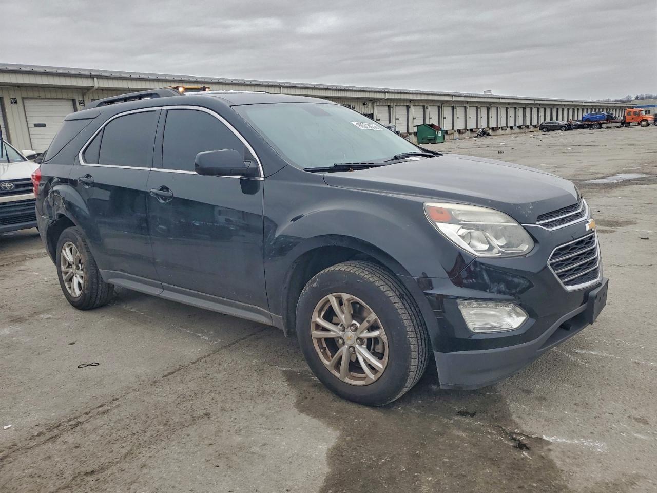 2017 CHEVROLET EQUINOX LT photo 10