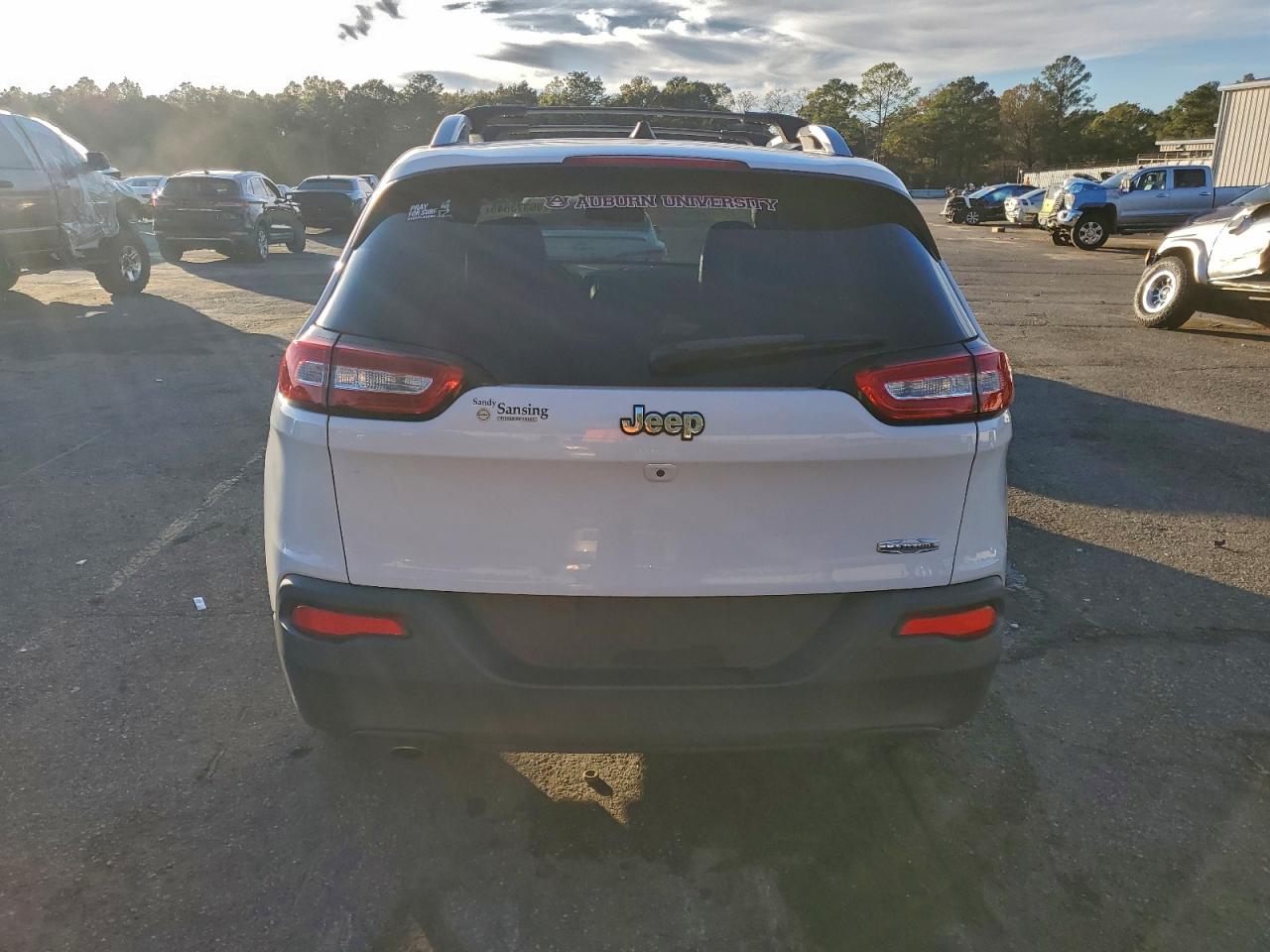 2018 JEEP CHEROKEE LATITUDE PLUS photo 11