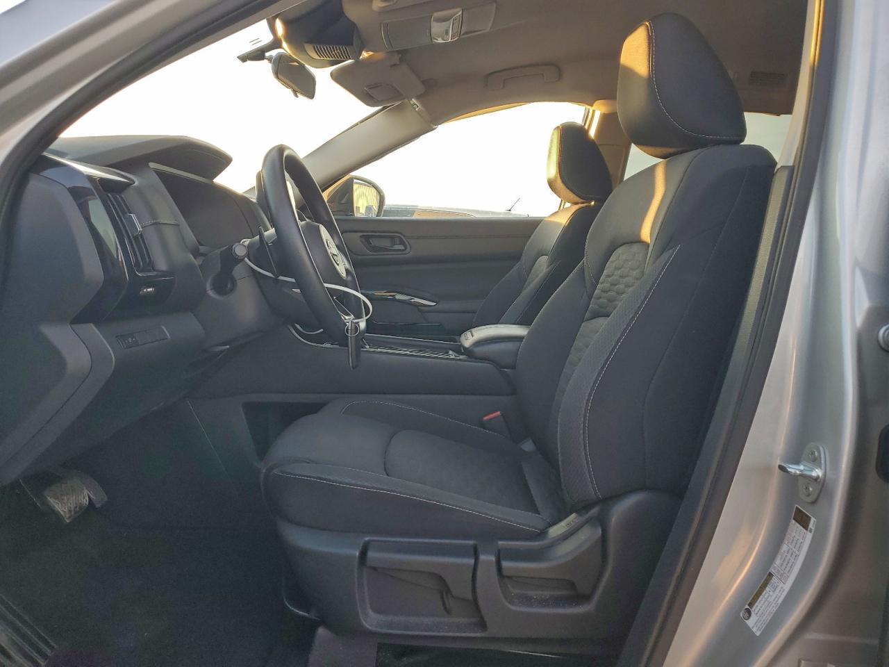 2023 NISSAN PATHFINDER S photo 7