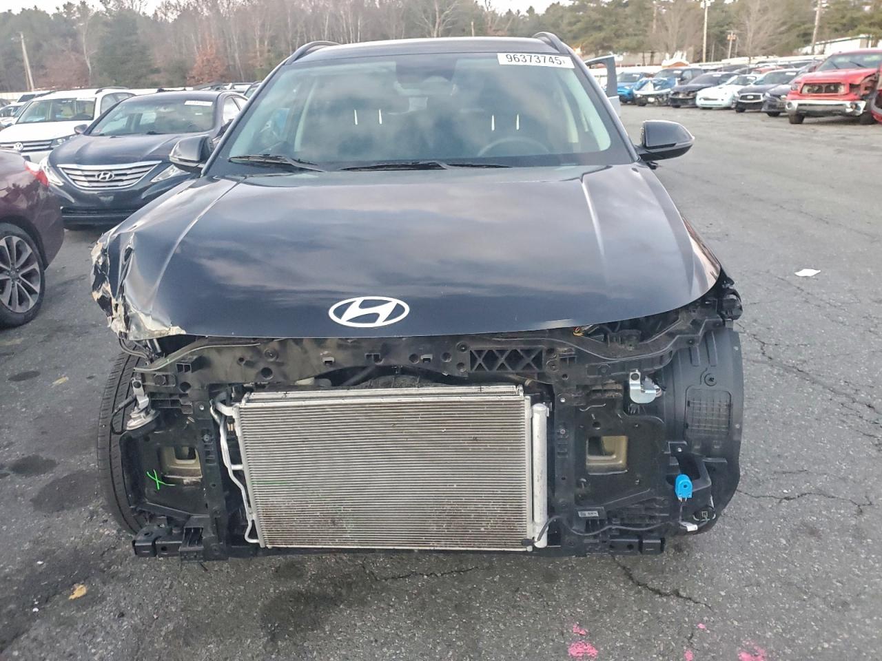 2024 HYUNDAI KONA SEL photo 5