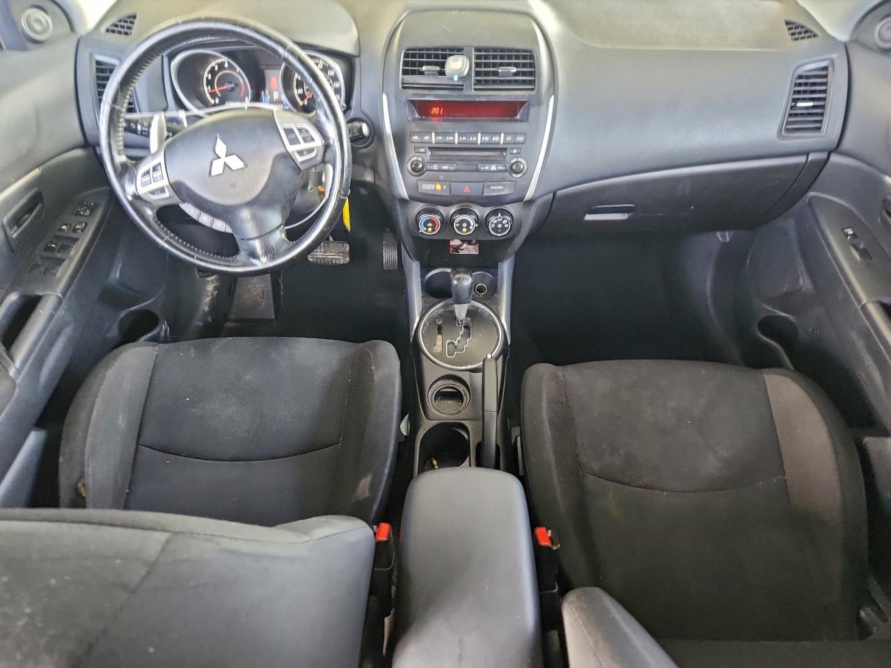 2012 MITSUBISHI OUTLANDER SPORT ES photo 8