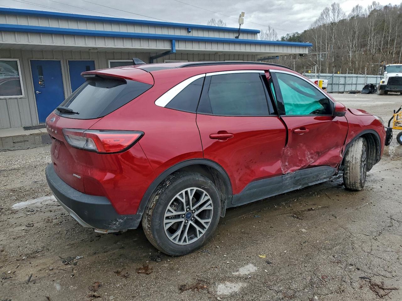 2022 FORD ESCAPE SEL photo 3