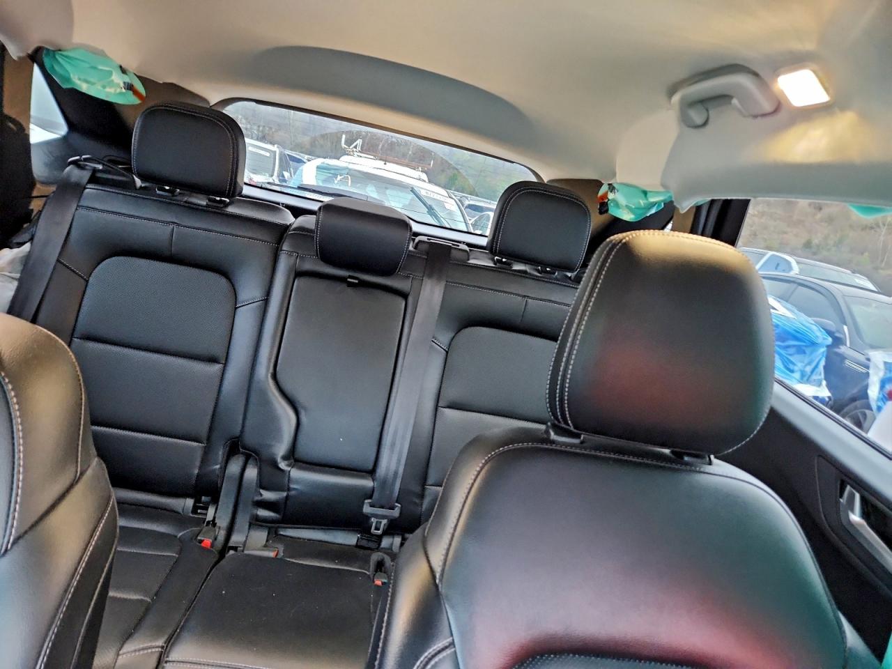 2022 FORD ESCAPE SEL photo 10